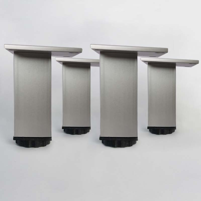 Lot de 4 pieds pour meubles carrés en 100 mm Lot de 4 pieds pour meubles carrés en 100 mm