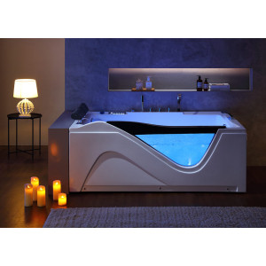 Grande baignoire balnéo pour deux personnes