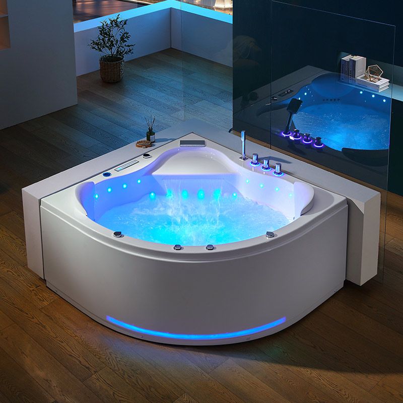 Baignoire balneo d'angle Vesuve 81 jets Whirlpool