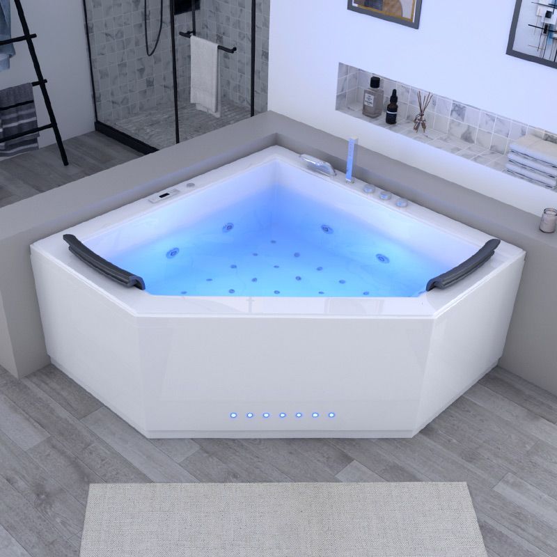 Baignoire balneo d'angle Duo idéal cocooning Baignoire balneo d'angle Duo idéal cocooning