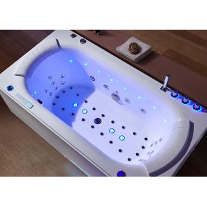 Baignoire balnéo rectangulaire Victoria 49 jets
