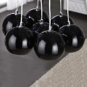 Suspension 8 balles noires BLACK PEARLS