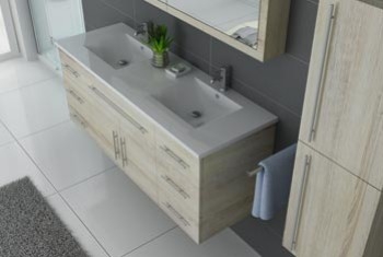 Le meuble de salle de bain simple ou double vasque