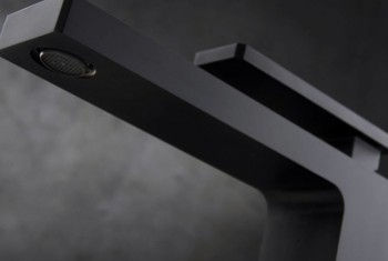 Le robinet de salle de bain 
