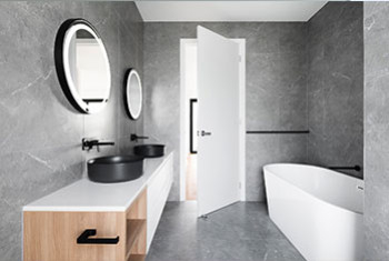 Cinq idées de rénovation pour une petite salle de bains