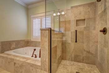 Aménagement salle de bain : une douche, une baignoire ou les deux ?